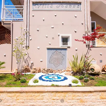 Ioanna Apartment Potos
